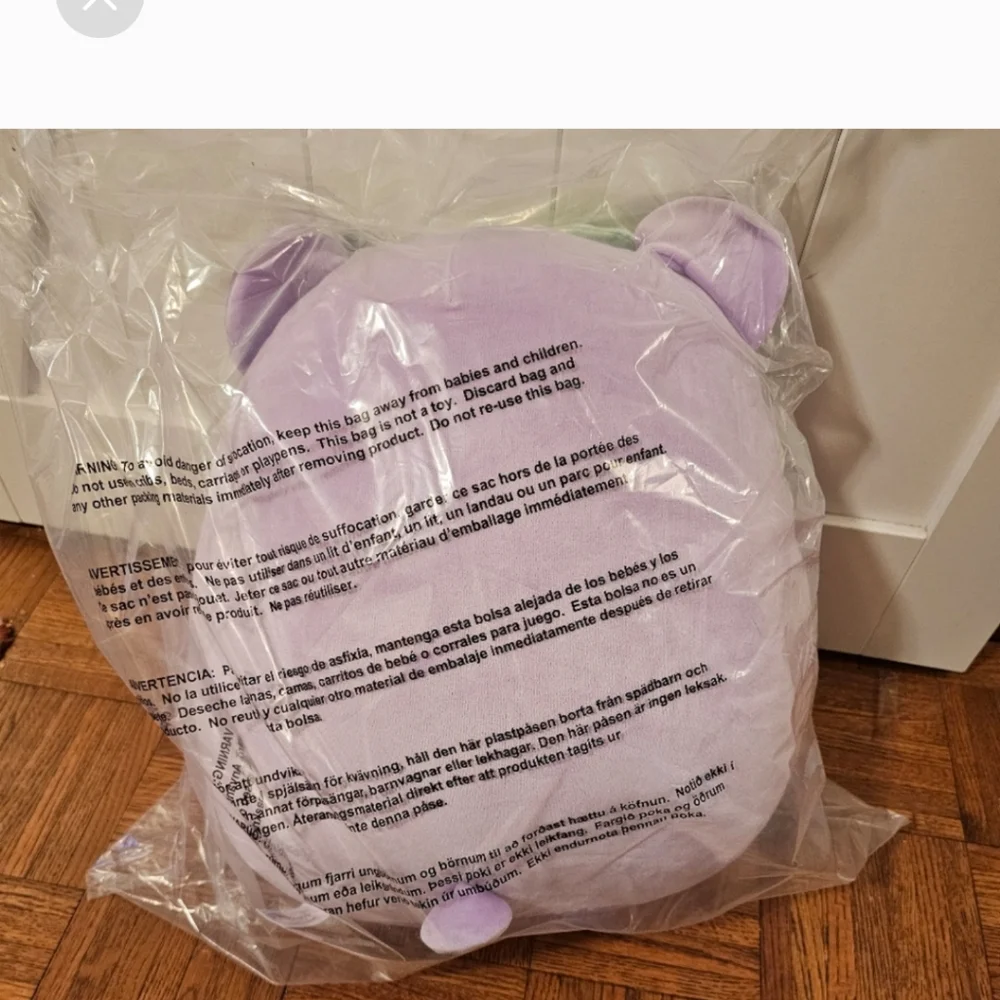 Squishmallows 16